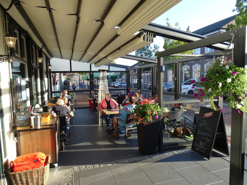 Hotel Cafe Restaurant "De Kroon" Hotel in Kamperland