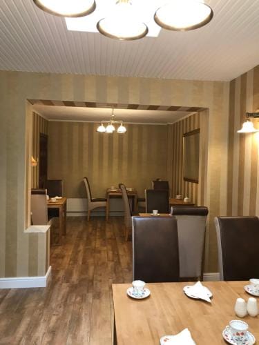 Ros Dun House Hotel in Donegal City