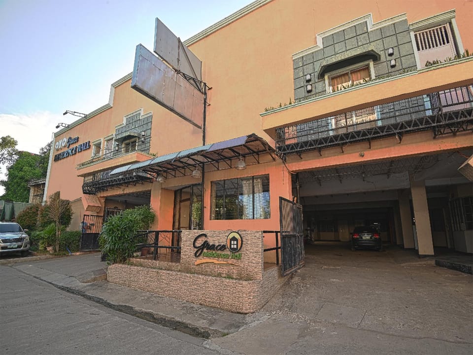OYO 584 Grace Residence Hall Hotel in Cagayan de Oro