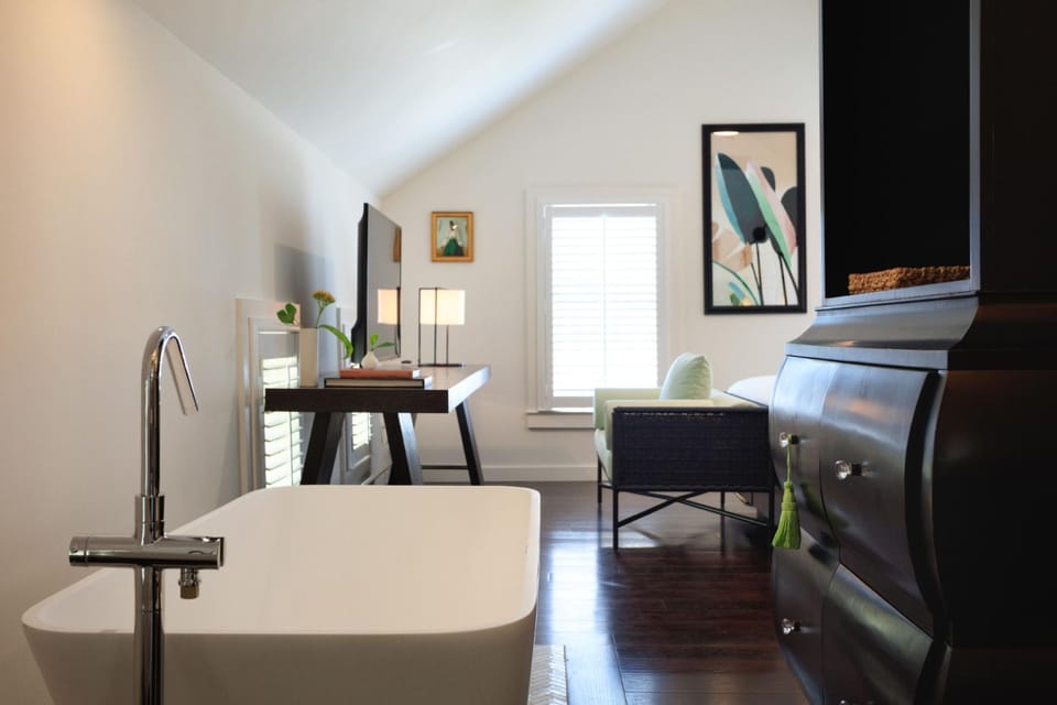 Winslow's Bungalows - Key West Historic Inns Hotel in Key West