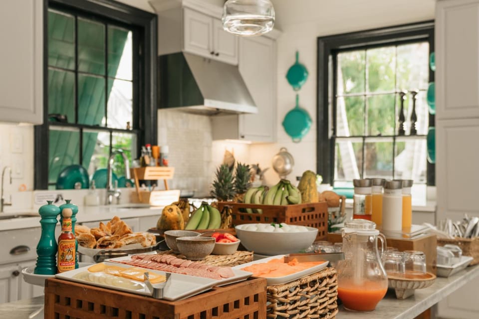 Ridley House - Key West Historic Inns Hotel in Key West