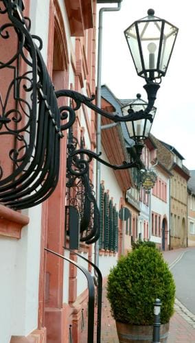 Rheinblick Hattenheim Boutique Art Gastehaus Hotel in Mainz-Bingen