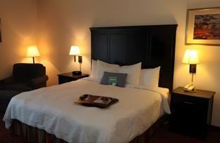 Country Inn & Suites by Radisson, Toronto Mississauga, ON Hotel in Brampton