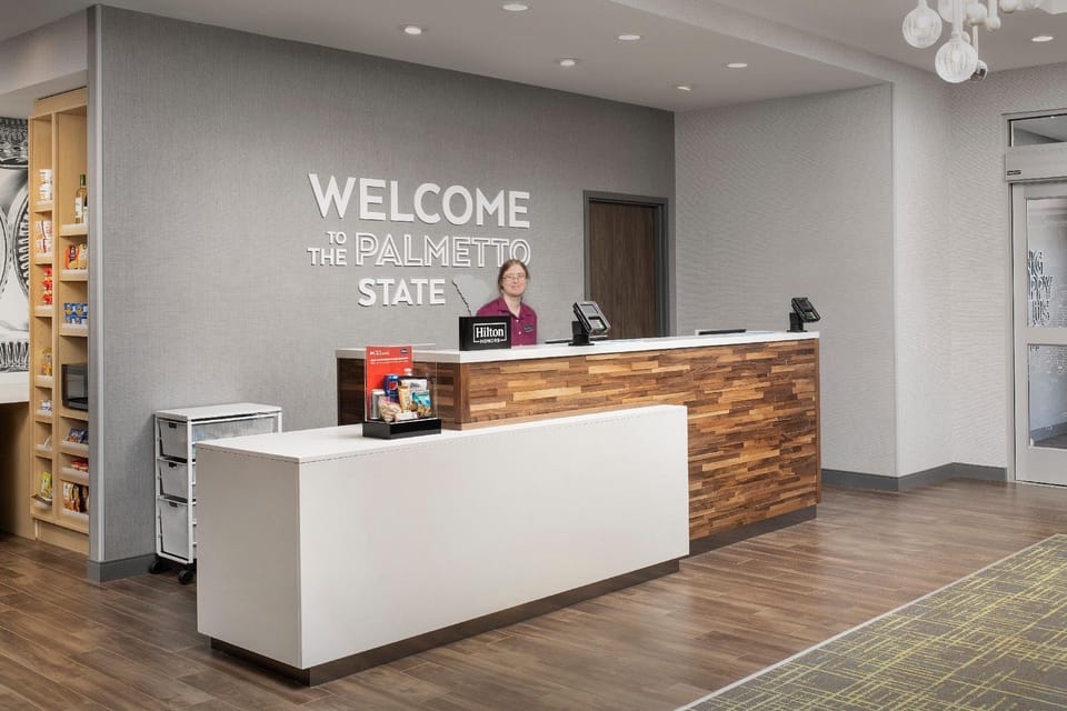 Hampton Inn and Suites by Hilton Lexington Columbia Hotel in Columbia