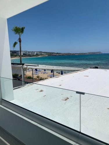 Karousos Beach Rooms Hotel in Ayia Napa