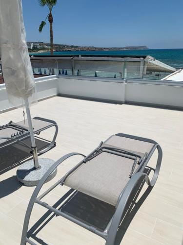 Karousos Beach Rooms Hotel in Ayia Napa