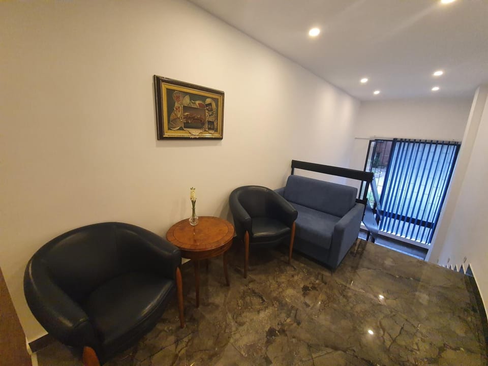 Premium Crown Suites Hotel in Belgrade