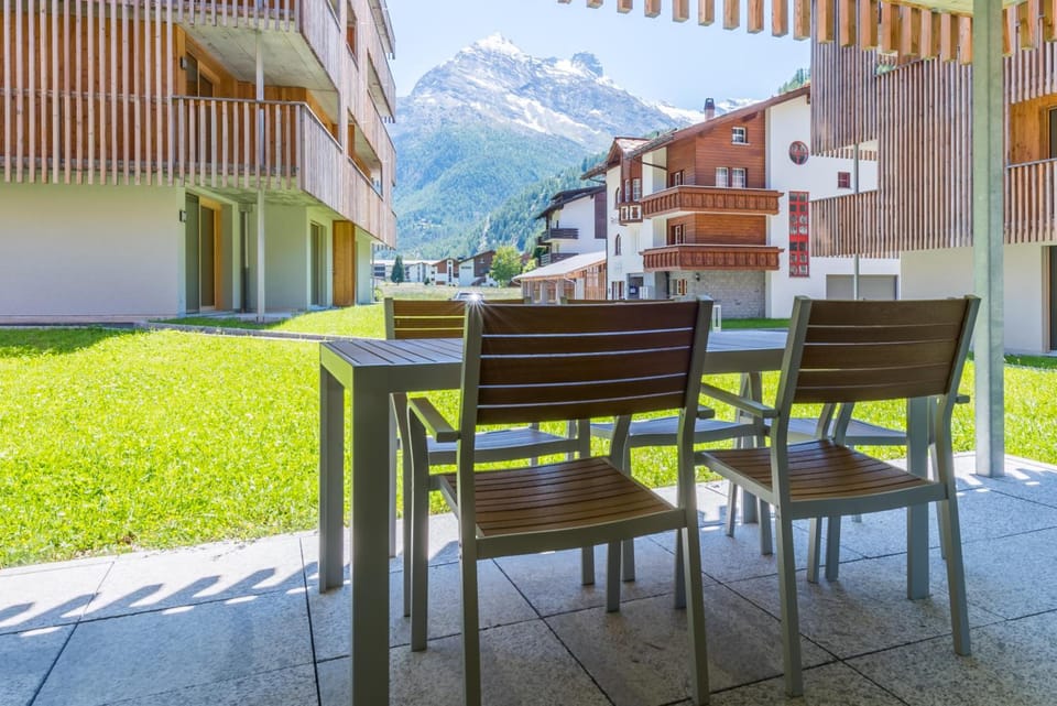Montela Apartment-Hotel & Resort in the holiday region Saas-Fee Saastal Hotel in Canton of Valais