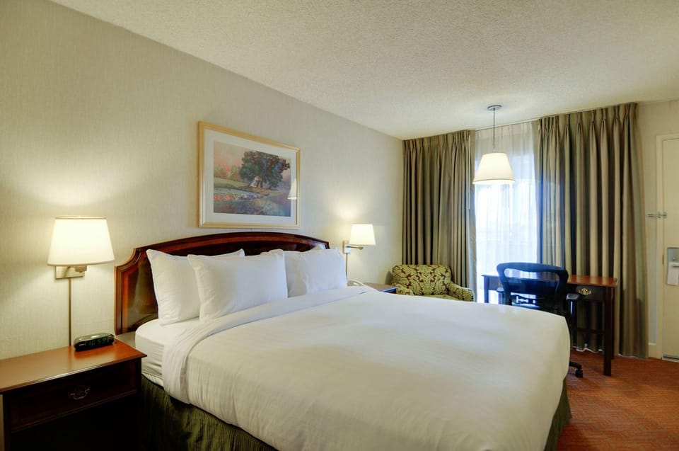 Vagabond Inn Executive - San Francisco Airport Bayfront (SFO) Inn in Burlingame