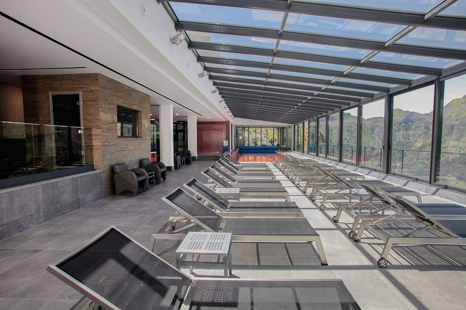 Eira do Serrado - Hotel & Spa Hotel in Madeira District