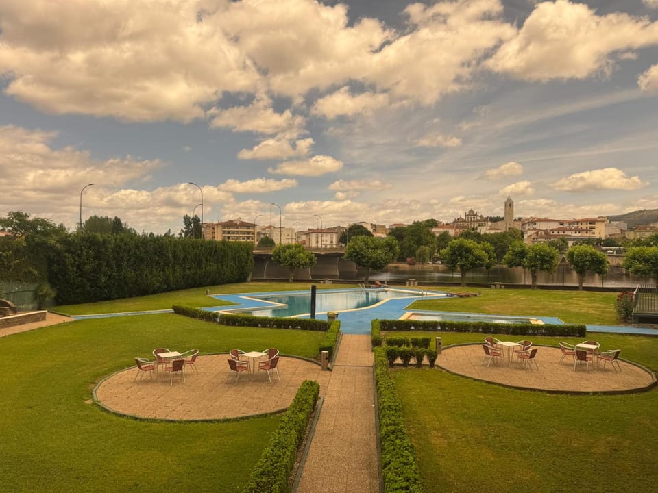Grande Hotel Dom Dinis Hotel in Vila Real District