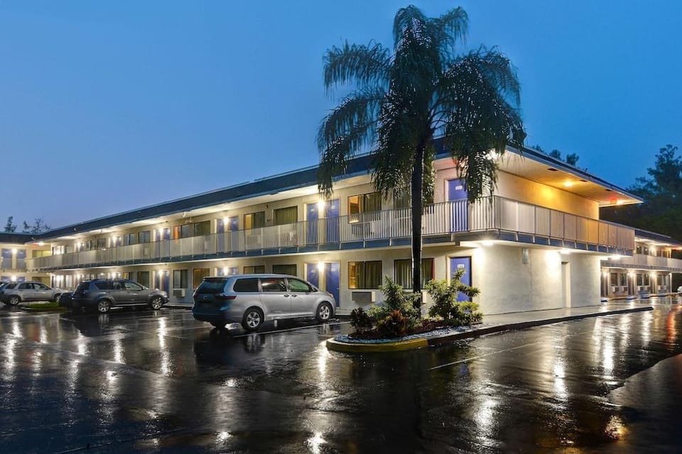 Motel 6 Hotel in Dania Beach