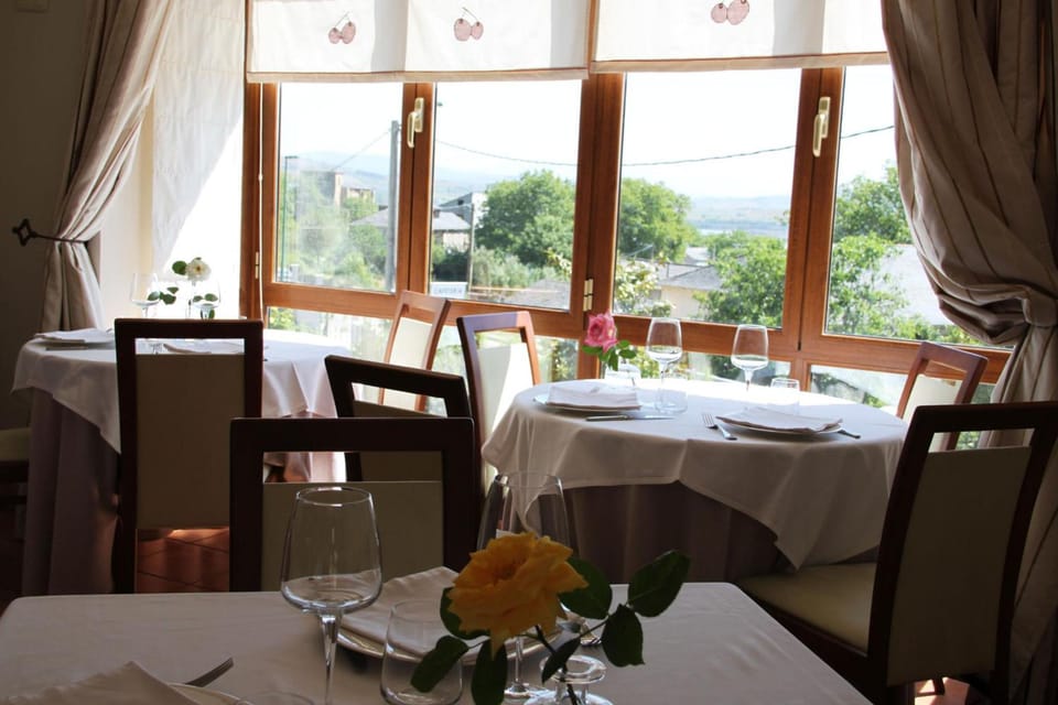Villa Mencia Hotel in Galicia