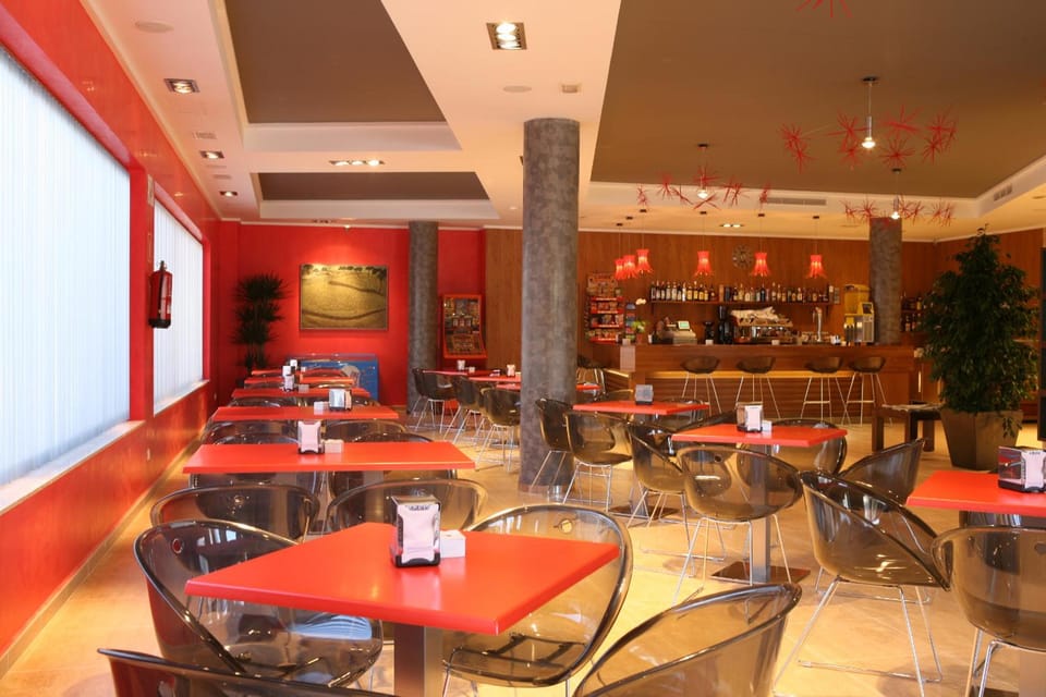 Nou Avenida Hotel in Marina Alta