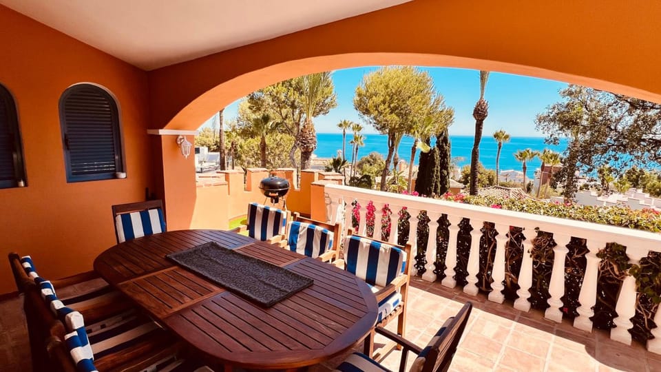 La Perla de Torrenueva Resort in Costa del Sol