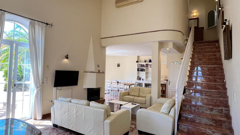 La Perla de Torrenueva Resort in Costa del Sol