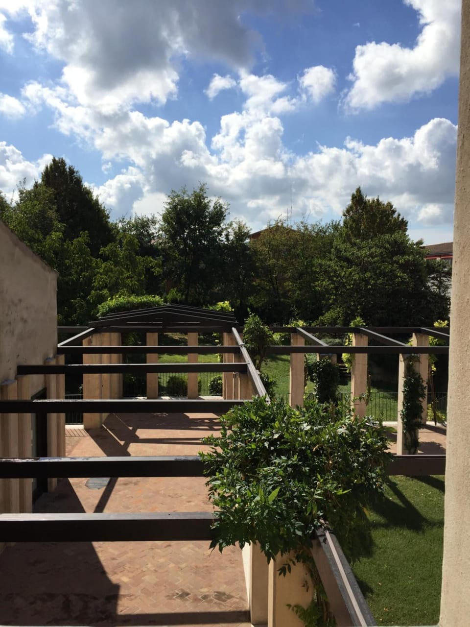 Ca' Bert Villa dei Glicini B&B Hotel in Lake Garda