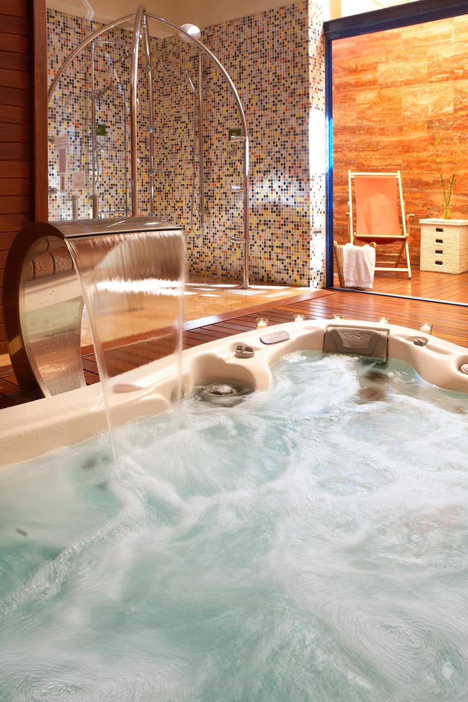 Hot tub