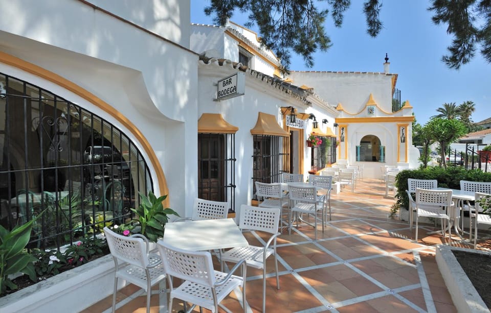 Globales Cortijo Blanco Hotel in San Pedro de Alcántara