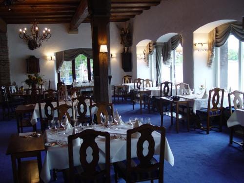 Hotel & Restaurant Alte Rheinmuhle Hotel in Schaffhausen