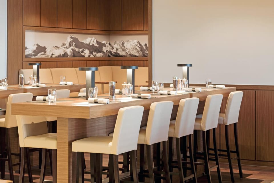 Movenpick Zurich Airport Hotel Hotel in Kloten
