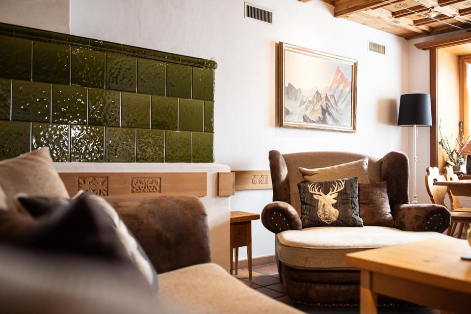 Meisser Lodge Hotel in Canton of Grisons