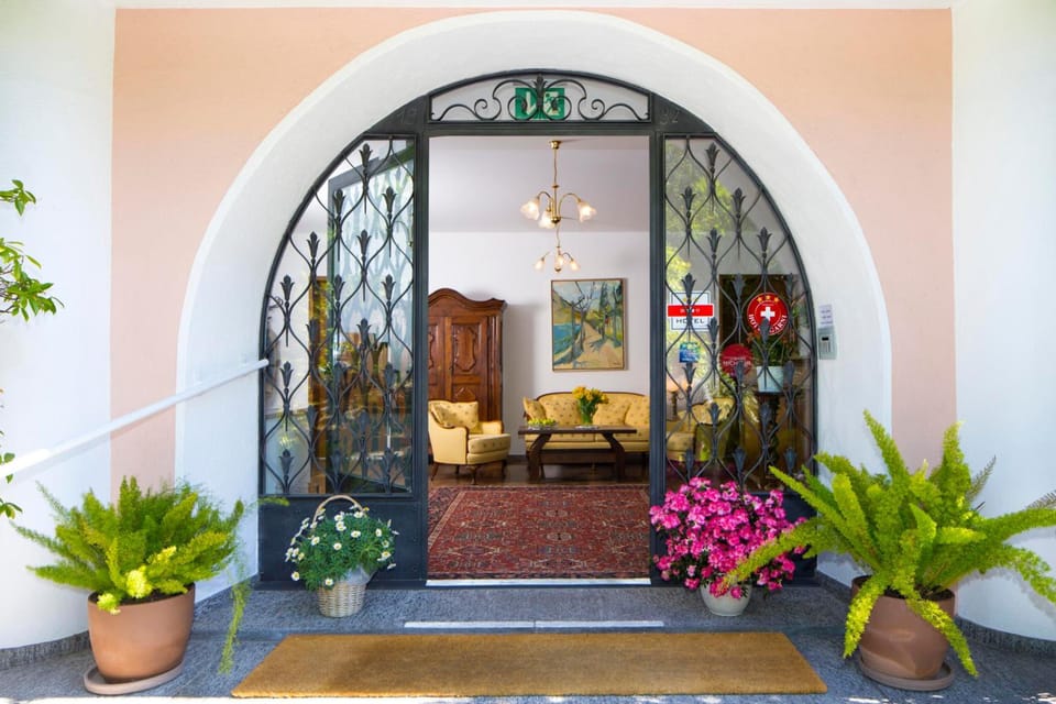 Garni Elena Hotel in Locarno