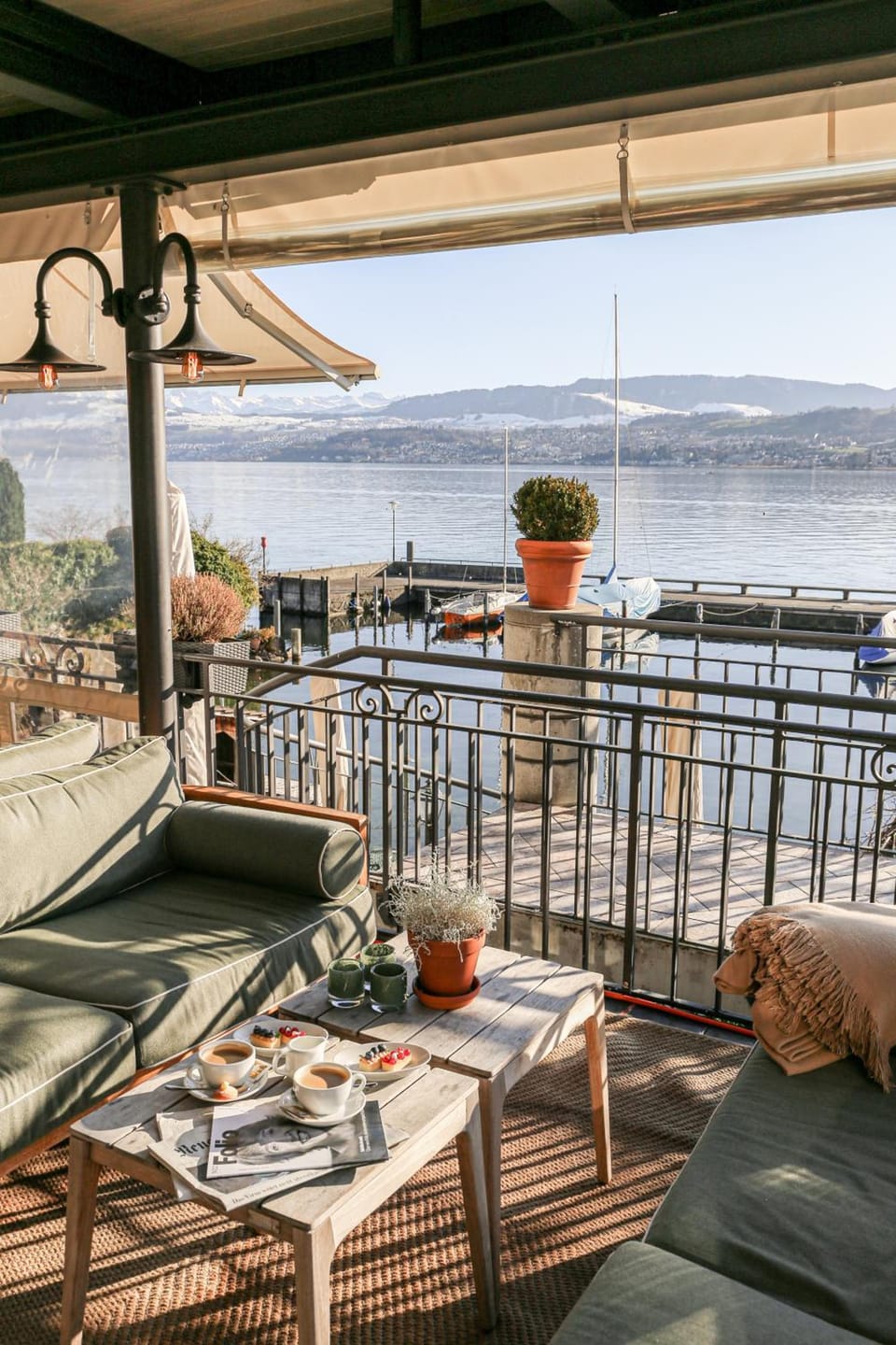 Hotel Hirschen am See Hotel in Canton of Zurich