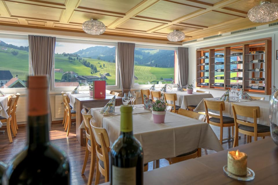 Hotel Frohe Aussicht Hotel in Appenzell Innerrhoden, Switzerland