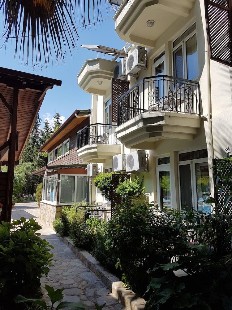 Canada Hotel & Bungalows Hotel in Antalya Province