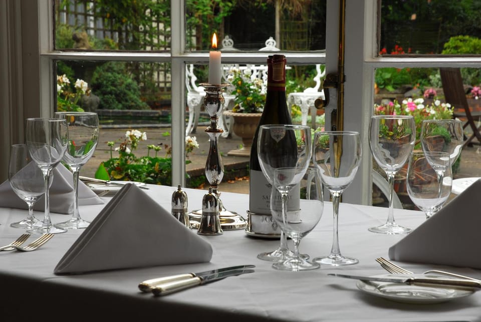 Chapel House Hotel in North Warwickshire District