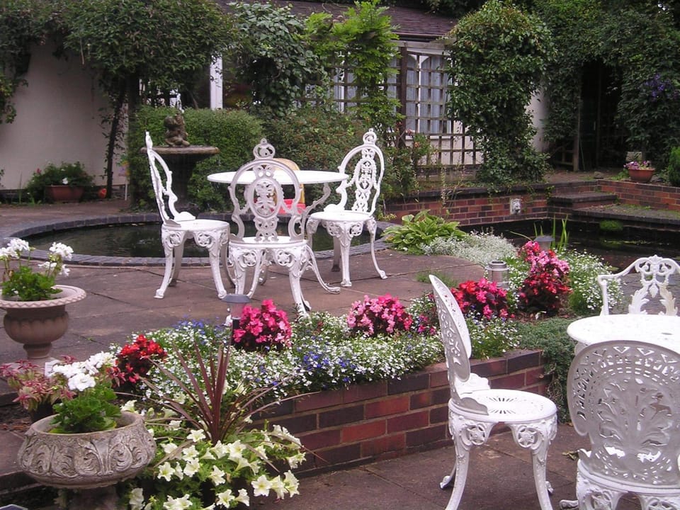 Chapel House Hotel in North Warwickshire District