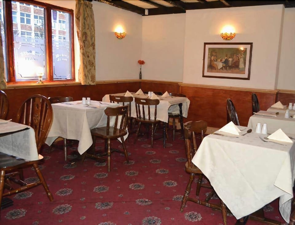 Ambrose Hotel Inn in Barrow-in-Furness