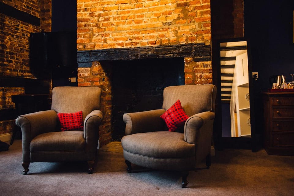 Kings Arms Hotel Hotel in Aylesbury Vale