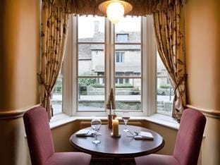 Royal George Hotel by Greene King Inns Hotel in Stroud District