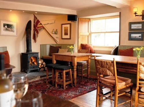 Kings Head Inn Inn in West Oxfordshire District