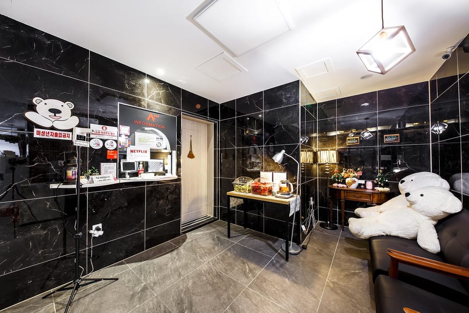 Cheonan A1 Motel in South Korea