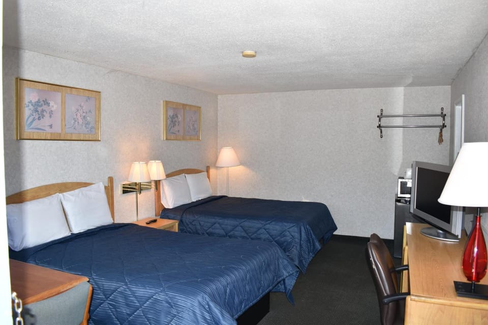 POCONO NIGHT LODGE Motel in Bartonsville