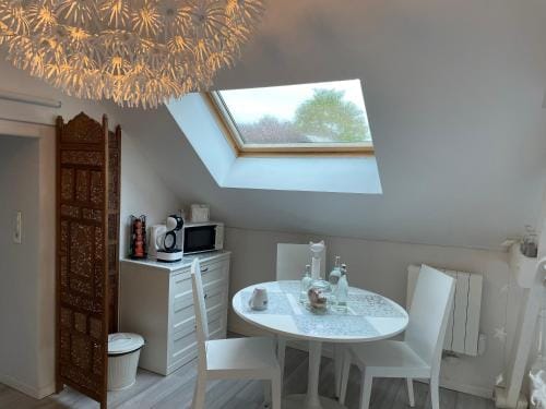 Chambres privees chez le particulier aeroport Lille Lesquin Hotel in Hauts-de-France
