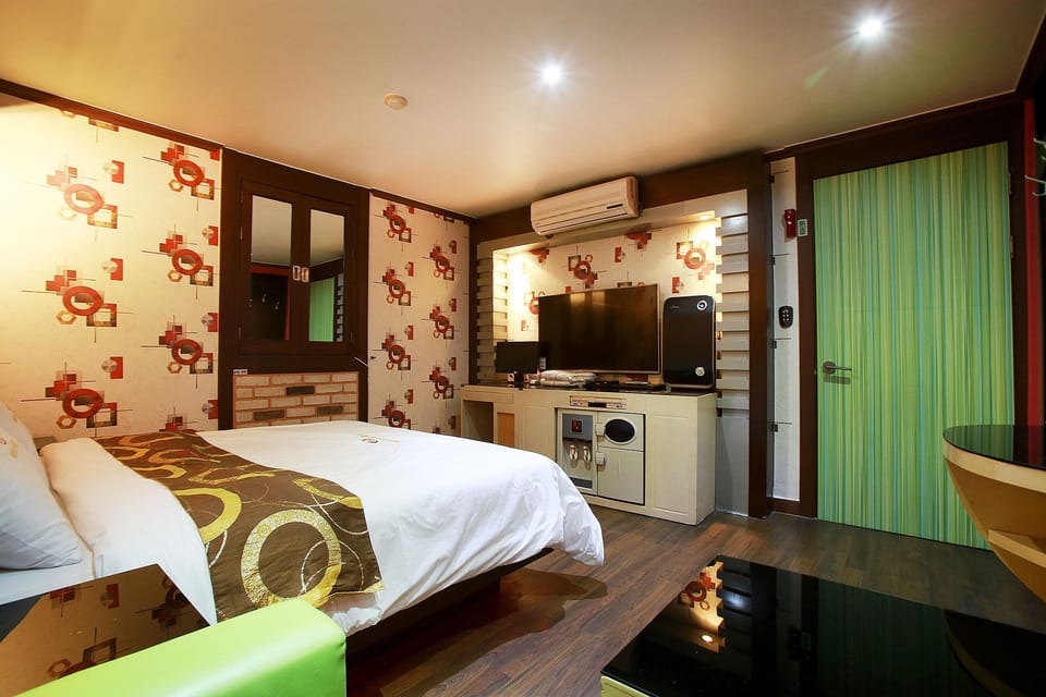 Bucheon (Wonjongdong) Choice Motel in Seoul