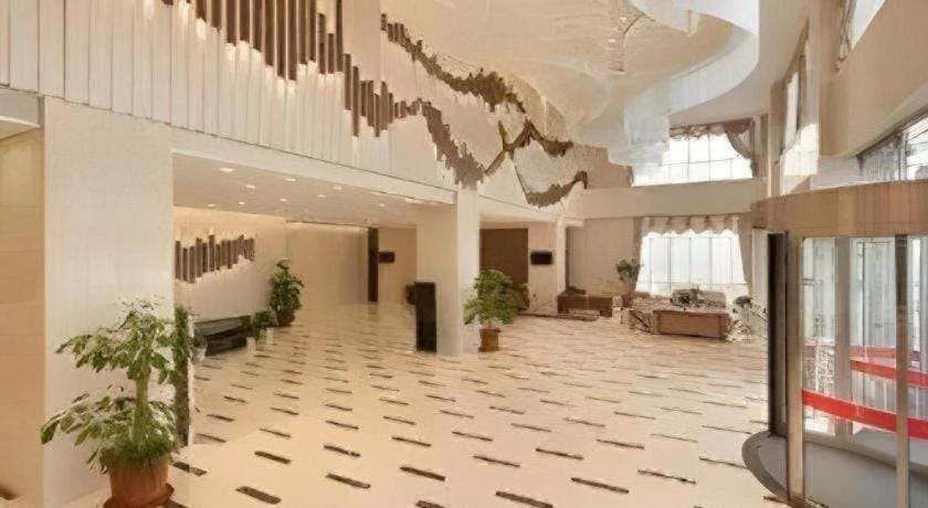 Ramada Plaza by Wyndham Chuzhou Hotel in Jiangsu