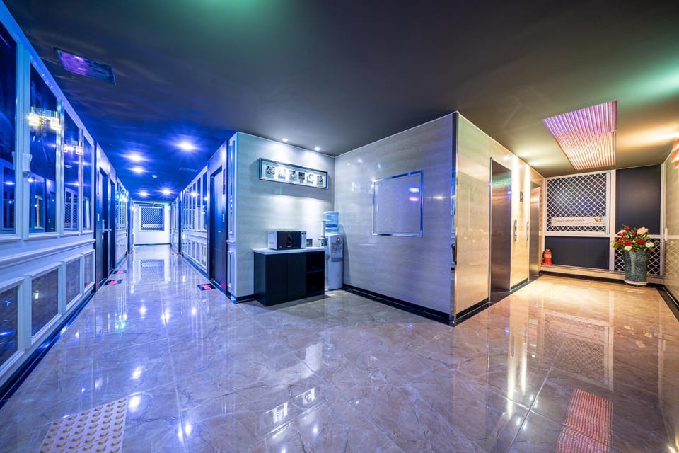 Ulsan Jinjangdong K2 Motel in South Korea