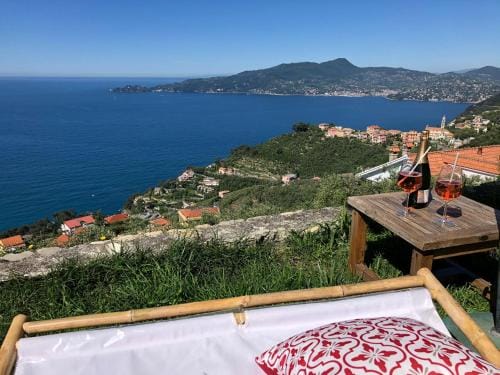Rosso su Portofino Hotel in Liguria