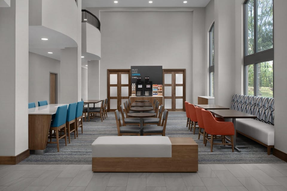 Holiday Inn Express Baltimore - BWI Airport NE Hotel in Linthicum Heights