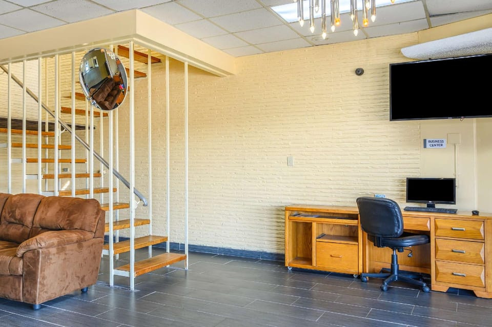 Rodeway Inn Metairie - New Orleans West Hotel in Metairie