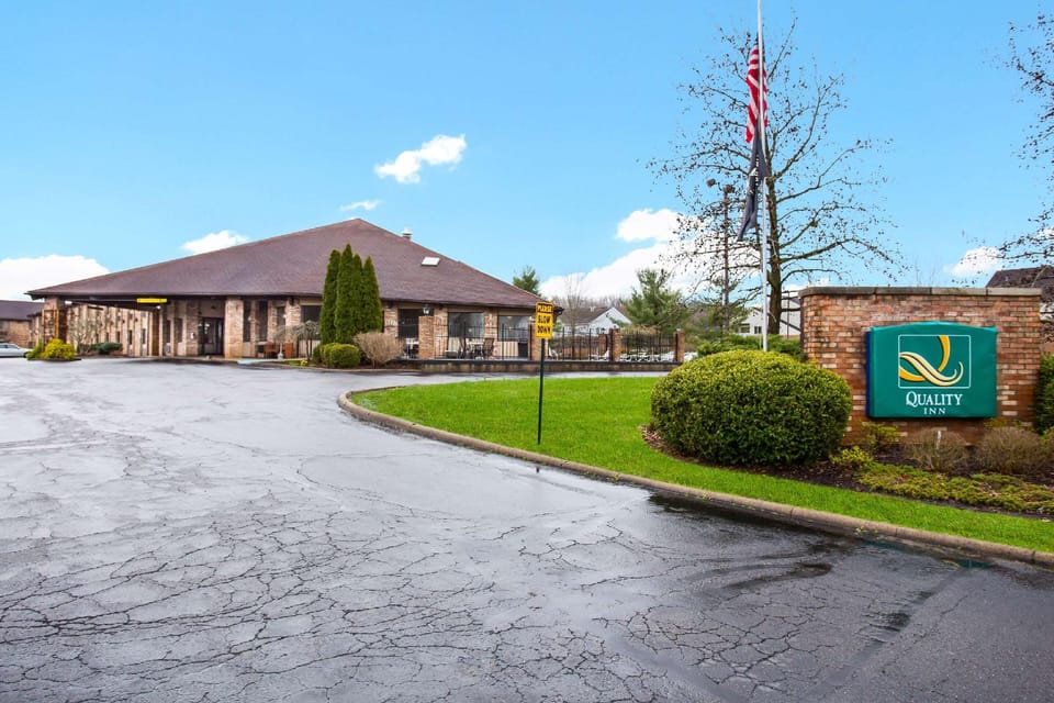 Quality Inn Athens Hotel in Ohio