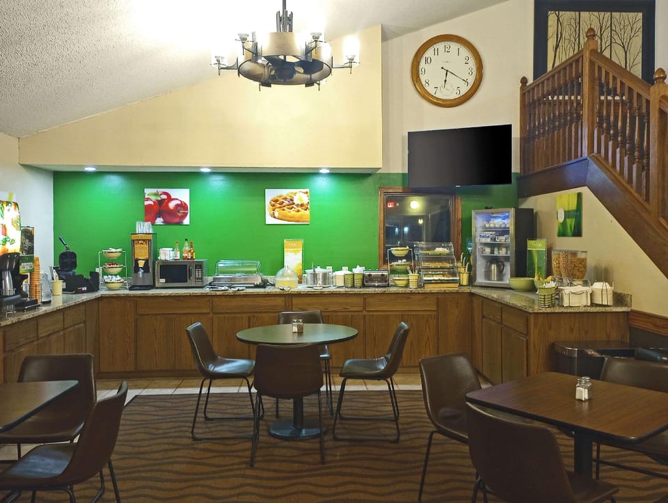 Quality Inn Atchison Hotel in Kansas