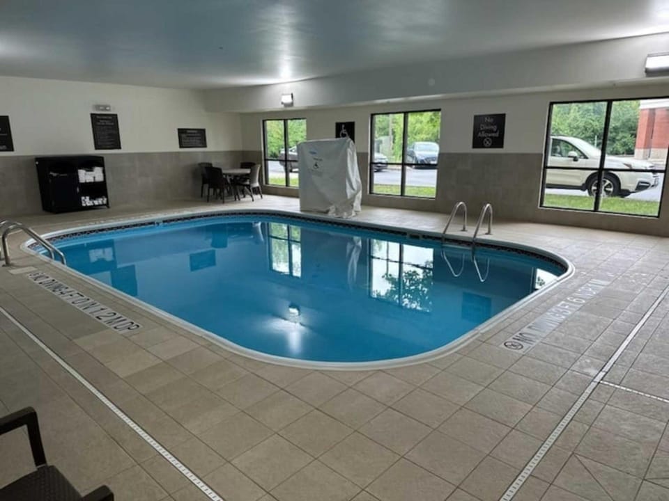 Comfort Inn & Suites Middletown - Franklin Hotel in Ohio