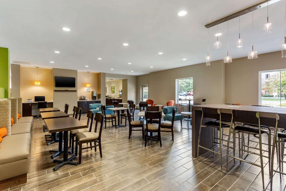 Sleep Inn & Suites Gallatin - Nashville Metro Hotel in Gallatin