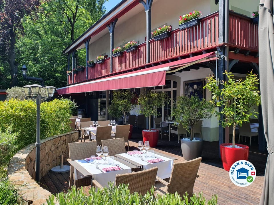 Chez Maman Hotel & Restaurant Hotel in Geneva